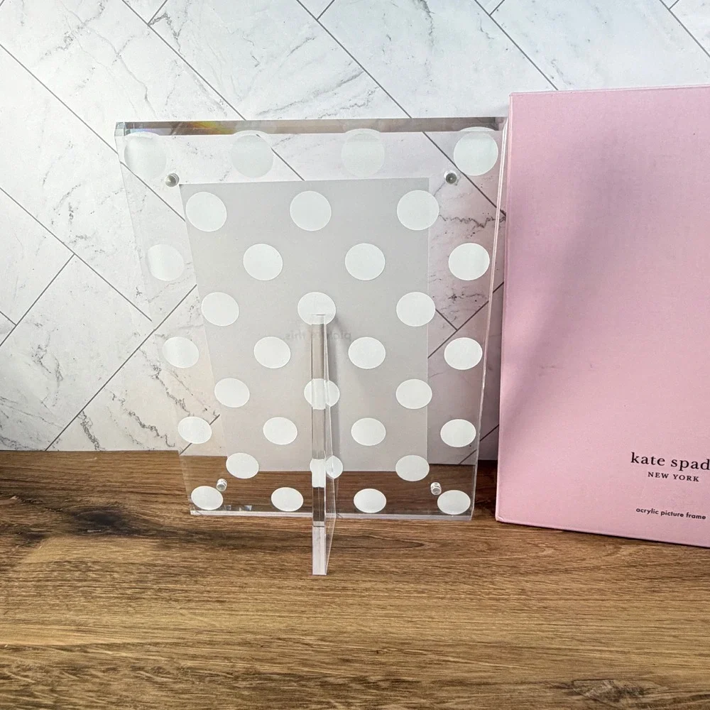 Kate Spade New York White Dot Clear Acrylic Magnetic Picture Frame 5x7 4x6 Boxed